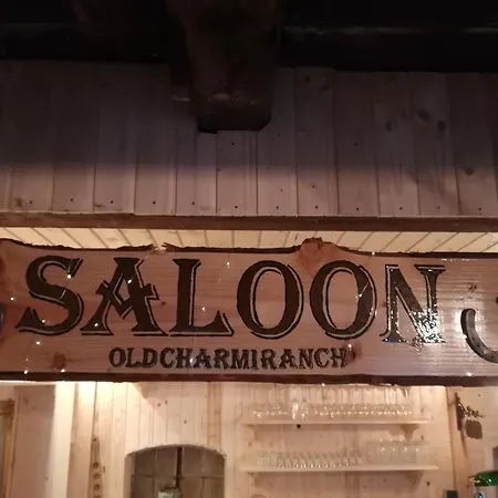 Entspannen Auf Der Old Charmi Ranch